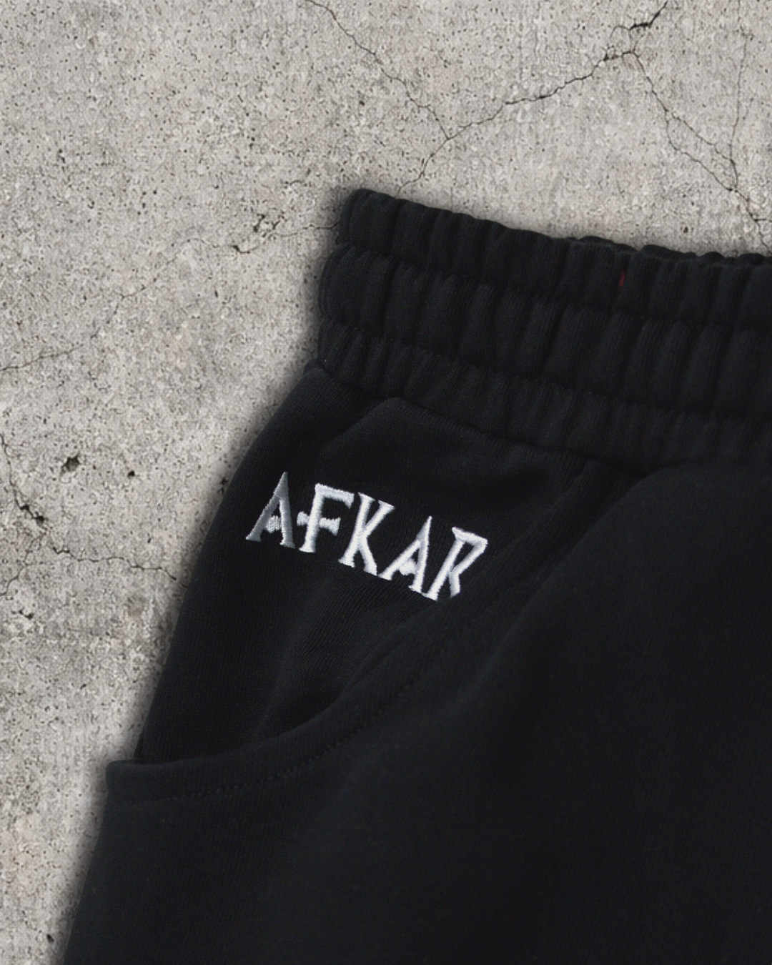 "NORSE V2" BAGGY SWEATS BLACK