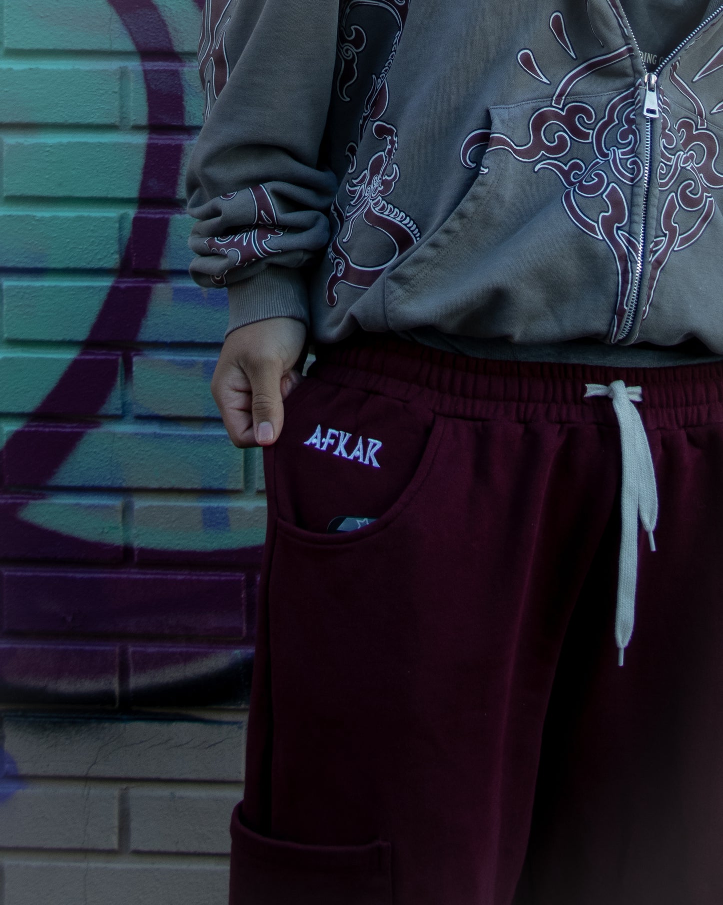 "NORSE V2" BAGGY SWEATS MAROON